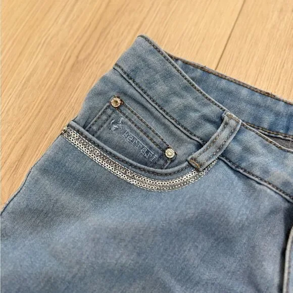 Ferrari small women’s jeans blue pants - Picture 2 of 7